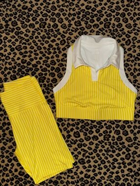 Sporto Yellow Striped High-Waist Leggings